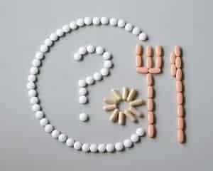 Tabletten in einer Plättchenzeichnung angeordnet