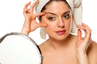  Hautpflege für die Augenpartie